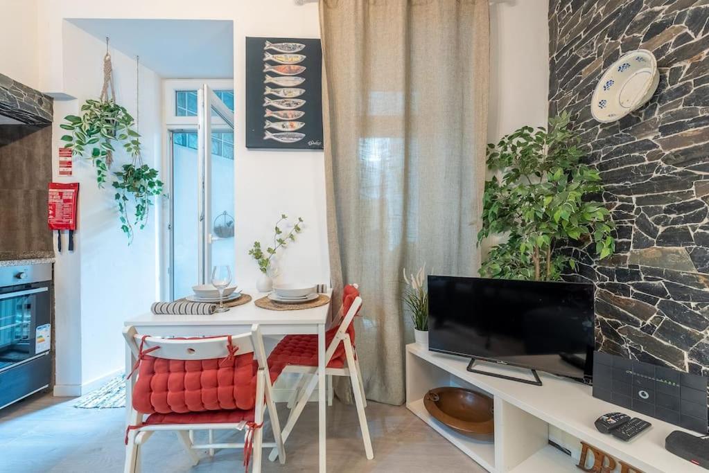 Modern Rustic Apartment In Graca Lisboa Ngoại thất bức ảnh