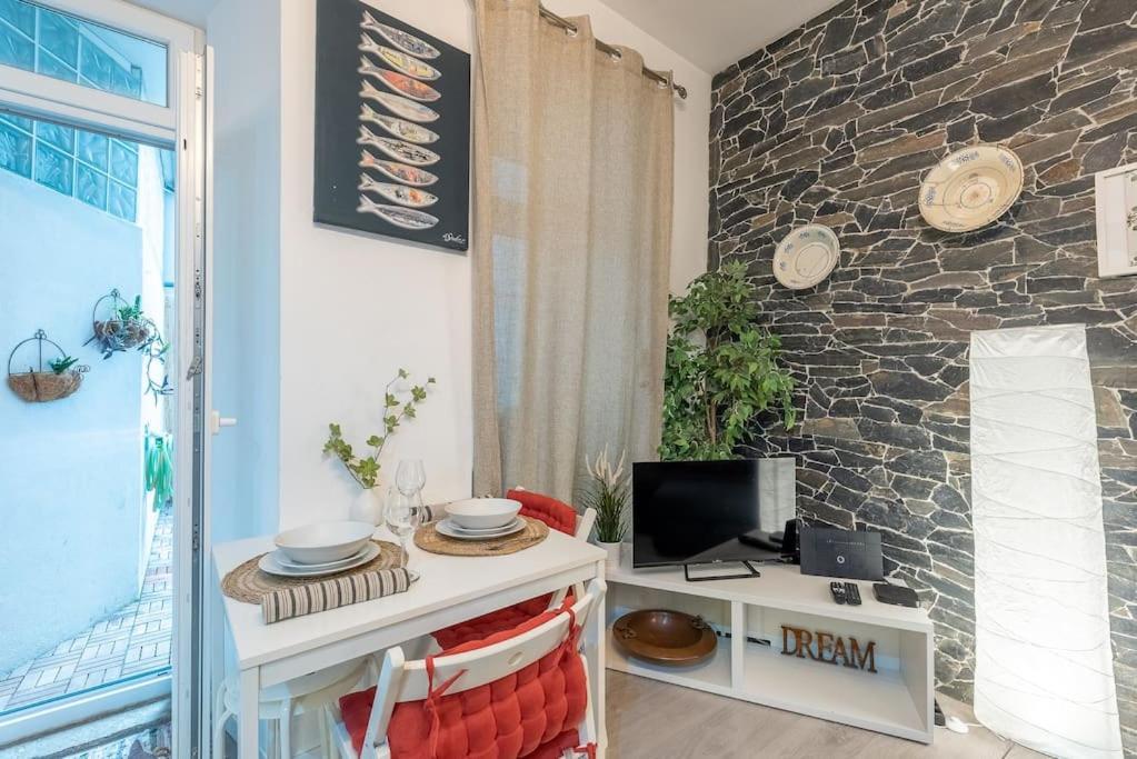 Modern Rustic Apartment In Graca Lisboa Ngoại thất bức ảnh